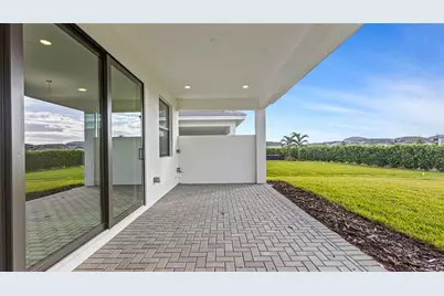 18139 Cresswind Terrace, Lakewood Ranch, FL 34211 - Photo 21