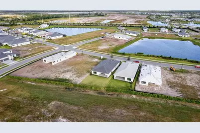 18139 Cresswind Terrace, Lakewood Ranch, FL 34211 - Photo 29