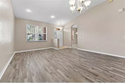 11709 Holly Creek Drive, Riverview, FL 33569 - Photo 7