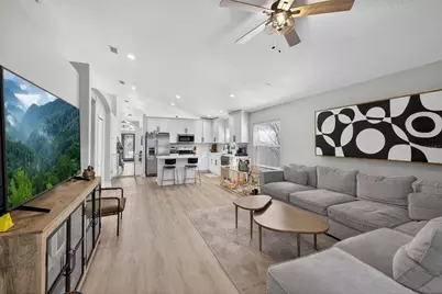 5209 Abbey Park Avenue, Tampa, FL 33647 - Photo 9