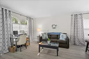 5209 Abbey Park Ave, Tampa, FL 33647 - Photo 5