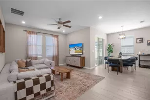 34382 Evergreen Hill Ct, Wesley Chapel, FL 33545 - Photo 3