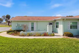 11341 Dollar Lake Dr, Port Richey, FL 34668 - Photo 5