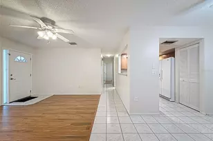 11341 Dollar Lake Dr, Port Richey, FL 34668 - Photo 19