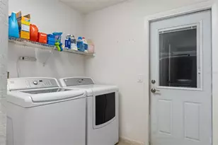 9151 Rhett Ln, Weeki Wachee, FL 34613 - Photo 31