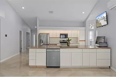 9151 Rhett Lane, Weeki Wachee, FL 34613 - Photo 13