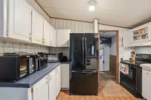 144 NE 159th Ave, Old Town, FL 32680 - Photo 3