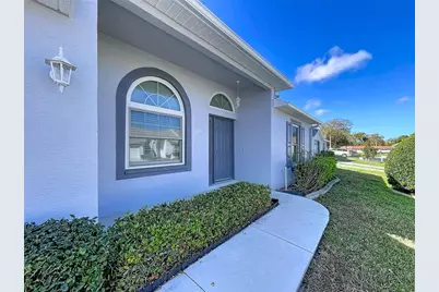 9330 Villa Entrada, New Port Richey, FL 34655 - Photo 3