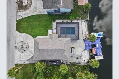 6241 Colony Circle, Weeki Wachee, FL 34607 - Photo 9