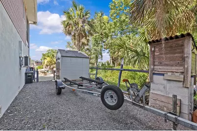 6241 Colony Circle, Weeki Wachee, FL 34607 - Photo 49