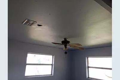 2924 E 148th Avenue, Lutz, FL 33559 - Photo 23