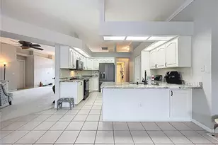 7855 Roundelay Dr, New Port Richey, FL 34654 - Photo 7