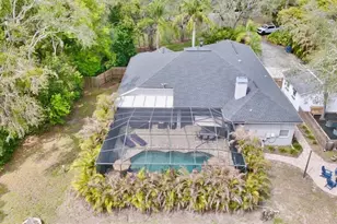 2920 Meadowood Dr, New Port Richey, FL 34655 - Photo 7