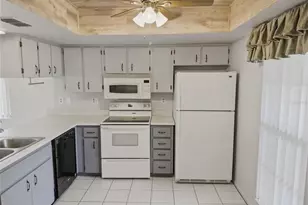 7535 Greystone Dr, Hudson, FL 34667 - Photo 7