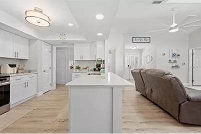 4351 Castle Avenue, Spring Hill, FL 34609 - Photo 19