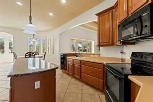 10077 Hernando Ridge Rd, Weeki Wachee, FL 34613 - Photo 11