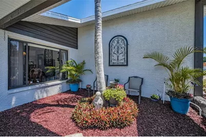 9525 Via Segovia, New Port Richey, FL 34655 - Photo 11