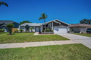 9525 Via Segovia, New Port Richey, FL 34655 - Photo 5