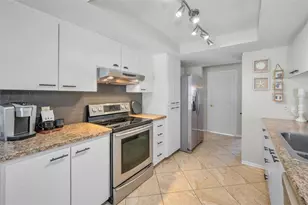 9525 Via Segovia, New Port Richey, FL 34655 - Photo 23