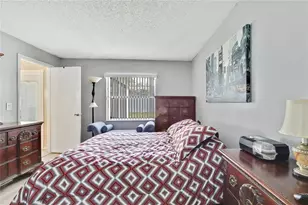 13911 Pathfinder Dr, Tampa, FL 33625 - Photo 11