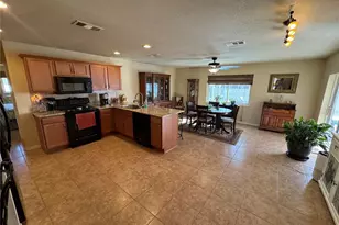 3042 Aldoro Ave, Spring Hill, FL 34609 - Photo 7