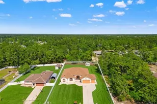 11275 Furley Ave, Weeki Wachee, FL 34613 - Photo 31