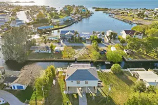 14203 Shiloh Ct, Hudson, FL 34667 - Photo 17