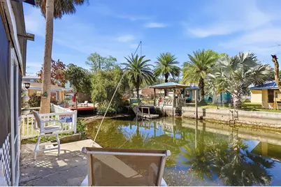 5527 Darlene Street, Weeki Wachee, FL 34607 - Photo 41