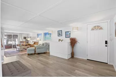 5527 Darlene Street, Weeki Wachee, FL 34607 - Photo 11