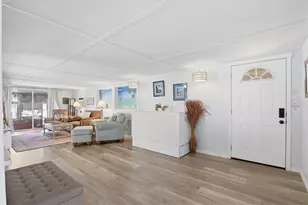 5527 Darlene St, Weeki Wachee, FL 34607 - Photo 11