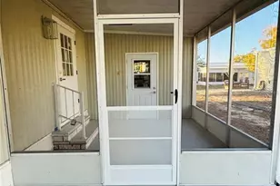 15071 Rialto Ave, Brooksville, FL 34613 - Photo 25