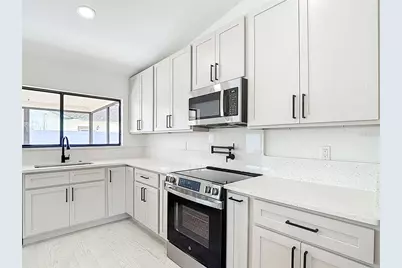 7478 Dundee Way, Weeki Wachee, FL 34613 - Photo 17