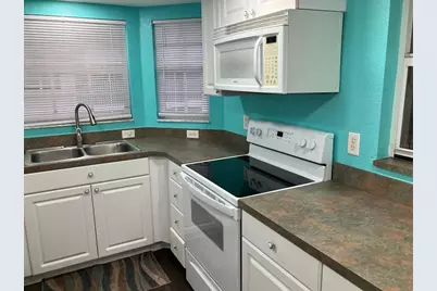 21146 Fountain View Lane #4303, Lutz, FL 33558 - Photo 9