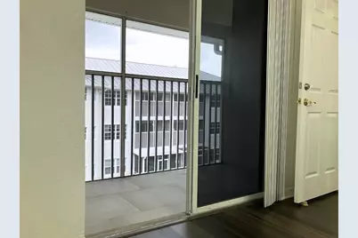 21146 Fountain View Lane #4303, Lutz, FL 33558 - Photo 23