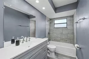 13143 Lawrence St, Spring Hill, FL 34609 - Photo 25