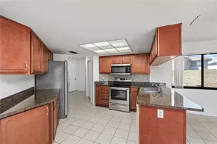 13143 Lawrence St, Spring Hill, FL 34609 - Photo 15