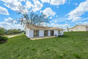 13143 Lawrence St, Spring Hill, FL 34609 - Photo 7