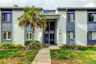 122 Cypress Ln, Oldsmar, FL 34677 - Photo 1