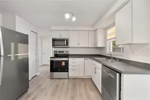 11031 Tyler Dr, Port Richey, FL 34668 - Photo 7