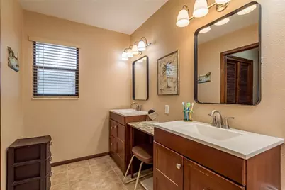 1462 Lakeview Drive, Tarpon Springs, FL 34689 - Photo 19