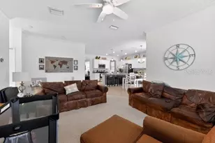 517 Mimosa Ct, Bradenton, FL 34212 - Photo 11