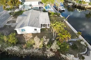 8402 Damen Ln, Port Richey, FL 34668 - Photo 9