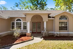 10358 Ireland St, Spring Hill, FL 34608 - Photo 3