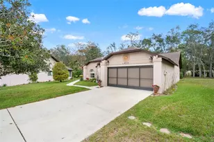 6713 Oak Cluster Cir, Spring Hill, FL 34606 - Photo 5