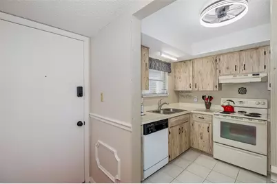 4660 Marine Parkway #303, New Port Richey, FL 34652 - Photo 15
