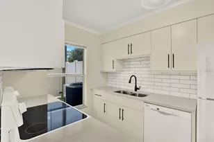 1799 N Highland Ave, Clearwater, FL 33755 - Photo 9