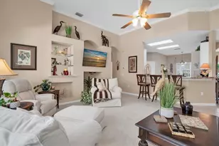 1122 Maravista Dr, Trinity, FL 34655 - Photo 9