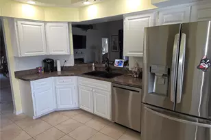 2482 Silkwood Ct, Spring Hill, FL 34606 - Photo 5