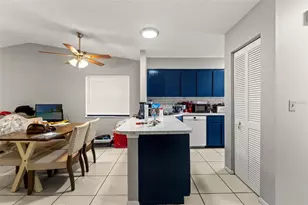 7124 Barclay Ave, Spring Hill, FL 34609 - Photo 7