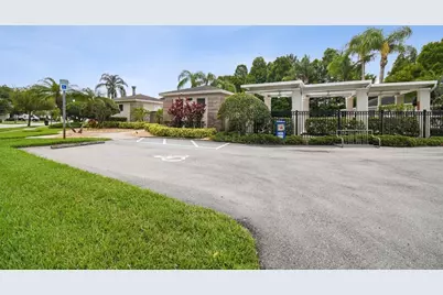 1648 Orchardgrove Avenue, New Port Richey, FL 34655 - Photo 39